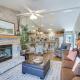 Lakefront Osage Beach Abode w/ Grill & Pool Access, Osage Beach