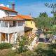 Apartments with a parking space Gornji Picudo, Umag - 22354