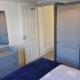 Three Bedroom Apartment with Roof Terrace Near City Centre, Cardiff (photo 10)