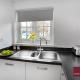 Bracknell - 2 Bedroom House With Garden - Photo 6