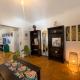 Spacious Artistic Flat With Private Parking, Soluň - Fotografie 5
