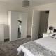 Home Sleeps5-Netflix-Parkg-Near City center Etihad, Manchester - Photo 2