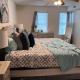Unwind in Tranquil Style - Spacious 3-Bed Haven, University Place (foto 4)