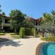2Bed Villa - Sleeps 4 - Poolside Wifi Near Beach Layan Beach - Foto 4