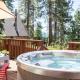 Lake Views, Pet-Friendly Cabin with Hot-Tub in King's Beach Kings Beach - Zdjęcie 1