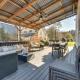 Newry Retreat in Converted Church with Shared Patio!, Newry (fotografie 3)