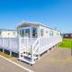 SBL54 - Camber Sands Holiday Park - Mini Lodge - 3 Bedrooms - Decking - Dishwasher - Private Parking - Photo 1
