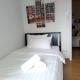 Simple Yet Lovely 2BR Unit in Acqua Private Residences, Manille - Photo 6