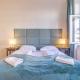 City Chic: Spacious 2 BR Hideaway with Local Flair, Wien - Foto 7