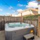 2 Bed 2 Bath Jacuzzi Home with Parking on 51st St Newport Beach - Foto 2
