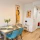 Seaside Apartment in Sitges Steps from Beaches with private Patio, Sitges (foto 9)