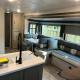 Free BBQ in RV With Private entrance, Homestead (fotografie 7)