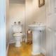 Ascot - Immaculate 2 bed House with parking, Ascot (foto 10)