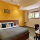 StayVista's Dreamy Dale - Poolside Bliss with Lawn & Gazebo, Panchgani - Kuva 6