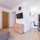 Apartments by the sea Baska, Krk - 22412, Baška (photo 2)
