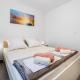 Apartments with parking space Baska, Krk - 22416, Baška (Foto 4)