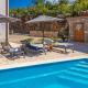 House CAPRI with heated pool and sea view Klimno - Fotografie 9