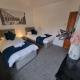 Cute Cottage in Egham Heathrow- 7 Guests 3 bedrooms, Egham (Foto 10)