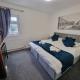 Cute Cottage in Egham Heathrow- 7 Guests 3 bedrooms, Egham (Foto 9)