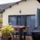 Tree Top Views - Magnificent 4 Bedroom House - 3 Minutes to MONA, Rosetta (photo 10)