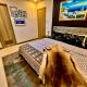 Keyless Entry Executive 2BR with King Bed, Jacuzzi Pool, Live TV & HBO Max, Fast WiFi, Free Parking Near MOA, Manila - Fotografie 9