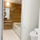 Shinjuku#ookubo#kabukicho#New built 4beds room,3 toilets, 2 shower rooms#新宿中心#大久保#歌舞伎#地铁站步行2分#新建一栋3层楼 4个卧室3个卫生间2个浴室1个客厅#高速无限制网络#智能马桶#干湿分离103, Tokio - Fotografie 8
