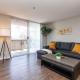Hollywood 2Bed Apt w Rooftop pool & Panoramic View, Лос-Анджелес - Фото 8