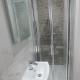 Highfield House - Ensuite, Parking, Wifi, Smart TV, Self Catering - Serving Contractors, Tourists, Santa Pod & Silverstone!, Уэллингборо (фото 6)