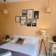 Poetry: Pvt Studio in Koregaon Park . AC WiFi SmartTv, Pune - Foto 1