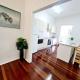 Exclusive location - 3-bedroom Unit in Maryborough CBD, 10ppl - Photo 5