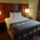 Ramada by Wyndham Staten Island - Photo 6