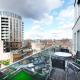 Modern Serviced 3-bedroom flat in East London, London - Photo 10