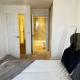 Modern Flat, Perfect Long Term Stay with FREE PARKING - High Speed to Kingscross & Stratford - FREE WIFI & DISNEY, Swanscombe (foto 7)