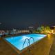 Villa Constandinos - Private Pool - Sleeps 8, Hersonissos (foto 2)