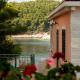 Beachfront Apartment in Tri Porte, with sea view, terrace, air conditioning, WiFi 5208-2, Potirna (zdjęcie 4)