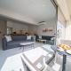 Imperial House - Hersonissos Center - Sleeps 8, Limenas Chersonisou