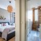 Elegant Getaway Near Iconic Eagles' Bridge, Sofía - Foto 10