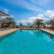 Beach Apartment - front line!, Roses