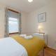 Pass the Keys Spacious Murrayfield Flat Эдинбург - Фото 7