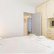 Elegance Vouliagmeni Gem Luxury Apt, Walk to Beach, Athen - Foto 5