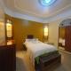 Royal Frankenstein Hostel, Cuzco - Foto 1