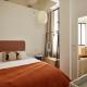 Cosy 1BR with outside space near Canal Saint Martin, Paris - Photo 3