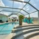 Pool with Waterfall Colorful Cape Coral Gem! - Foto 2