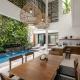 Villa Talisman - Stylish Canggu with Rooftop Villa 5 mins to Beach