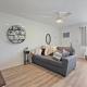 The YinYang - King Bed , Workspace , Full Kitchen, Gainesville (Foto 6)
