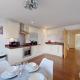 Two-Bedroom Apartment with River Views, Beckton (fotografie 10)