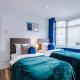 Fantastic Contractor House with 8 Beds by PureStay, Bentley