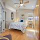 Hanna's House by WanderLodges, Ashland