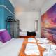 New - Stylish 4 bedroom House, Business & Leisure. Discount on long stays. By Jesswood Properties. Southend-on-Sea - Photo 1