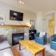2BR in Symphony close to Whistler Village with Complex Hot Tub and Gas Fireplace Уистлер - Фото 7
